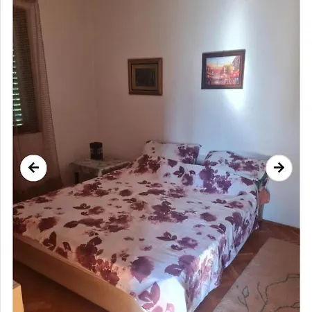 Country house Avalska 2
